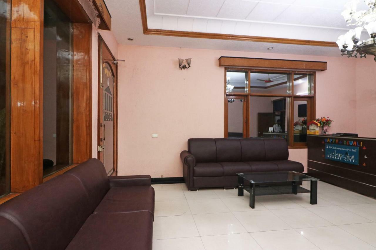 Oyo 24672 Bharat Guest House Delhi (National Capital Territory of India) Exterior photo