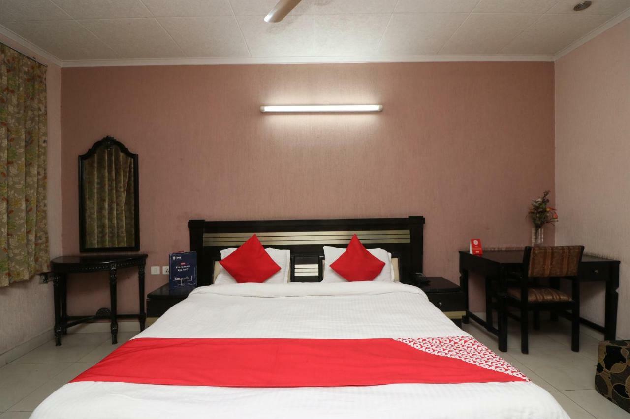 Oyo 24672 Bharat Guest House Delhi (National Capital Territory of India) Exterior photo